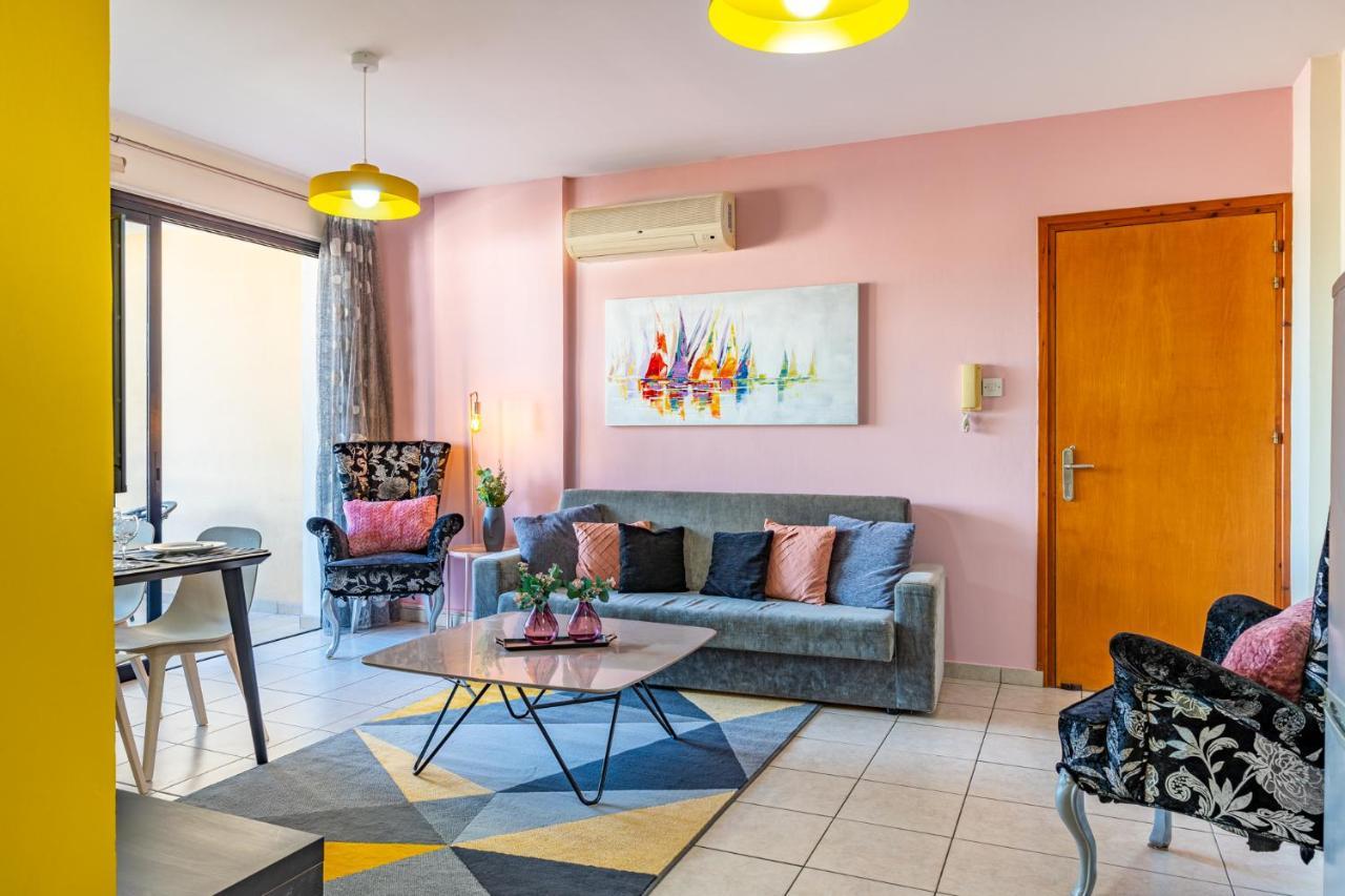 Freya 1-Bedroom Apartment In Larnaca Exterior photo