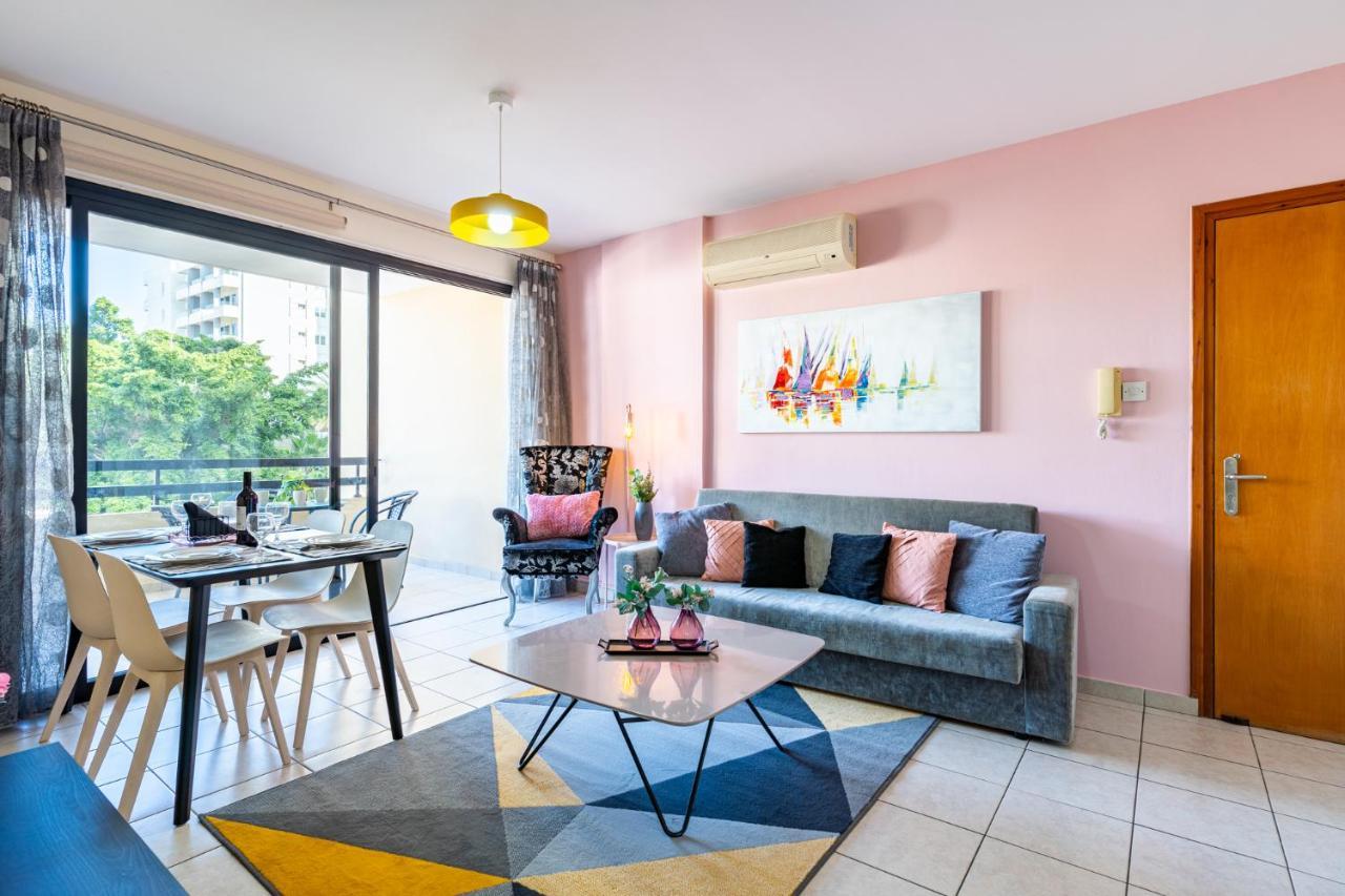 Freya 1-Bedroom Apartment In Larnaca Exterior photo